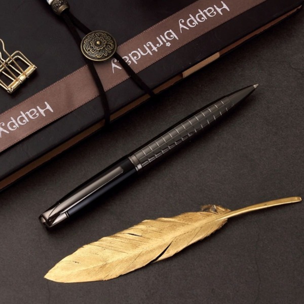 

1pc Plaid Pattern Ballpoint Pen, Black