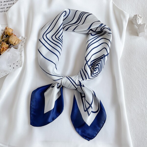 

Geometric Print Bandana, Navy blue
