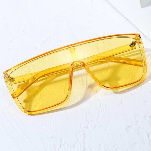 

Men Flat Top Sunglasses, Yellow