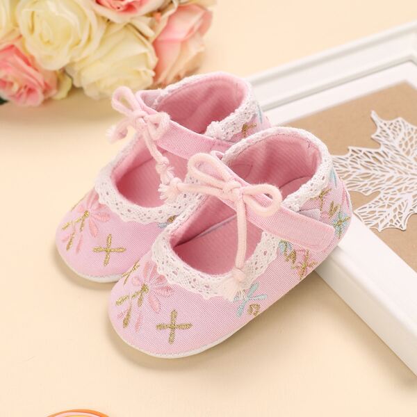 

Baby Girl Floral Embroidery Flats, Pink