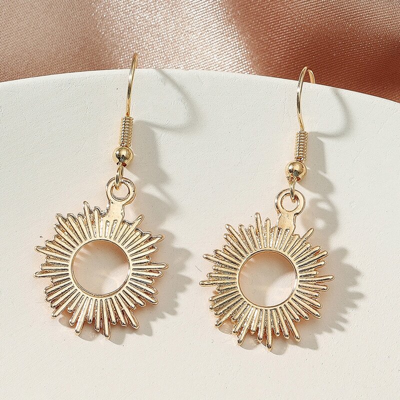 

Hollow Out Drop Earrings, Gold
