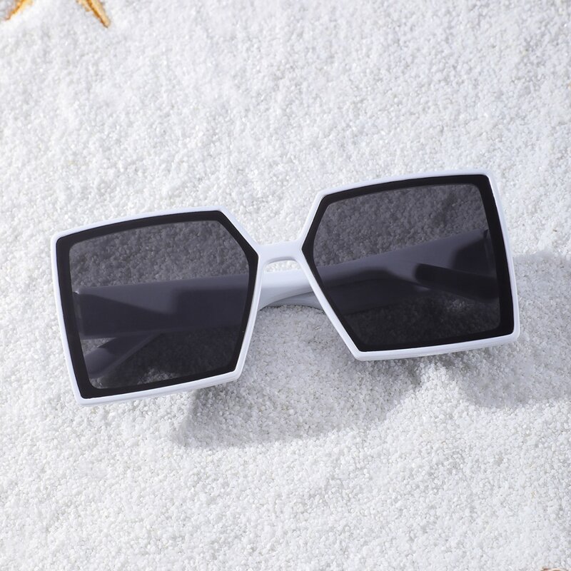 

Square Frame Sunglasses