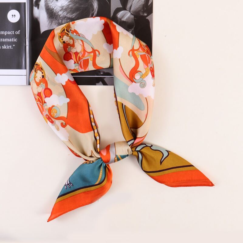 

Floral Pattern Bandana, Multicolor
