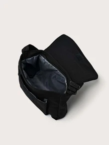 Bolso bandolera con solapa con bordado de planeta - Negro - Ver 7