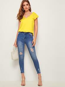 SHEIN Clasi Double V Neck Scallop Edge Top - Yellow - View 3