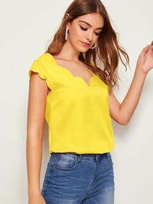 SHEIN Clasi Double V Neck Scallop Edge Top - Yellow - View 5