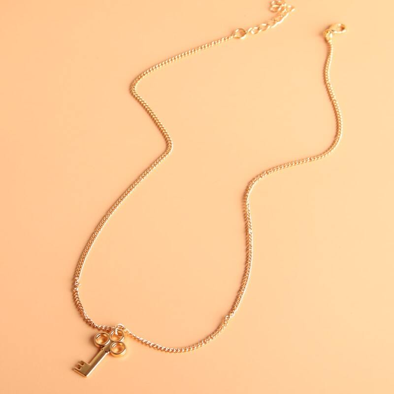 

Key Pendant Necklace, Gold