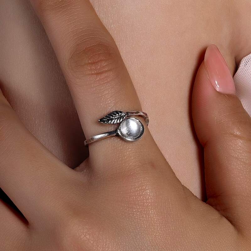 

Leaf Design Ring, Silver