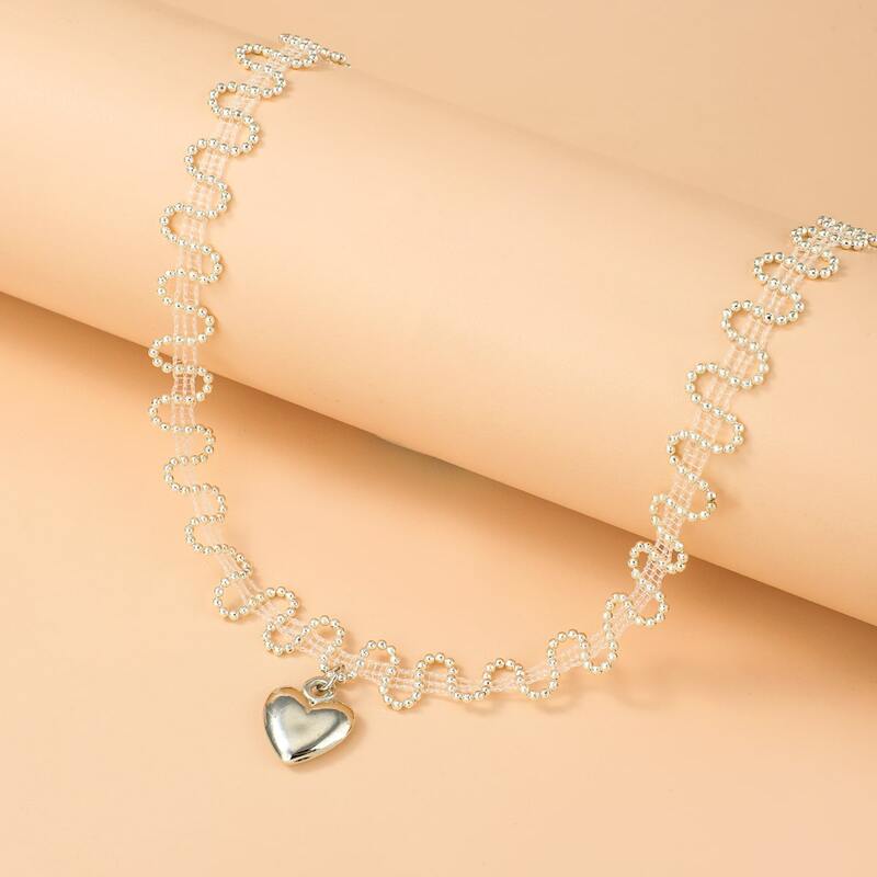

Heart Pendant Necklace, White