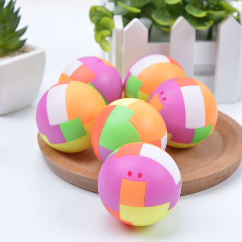 

1pc Rubik's Cube Ball, Multicolor