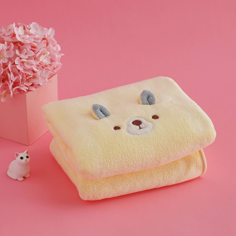 

1pc Cartoon Bath Towel, Yellow