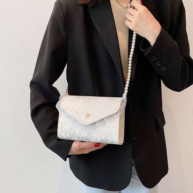 

Floral Lace Crossbody Bag, White