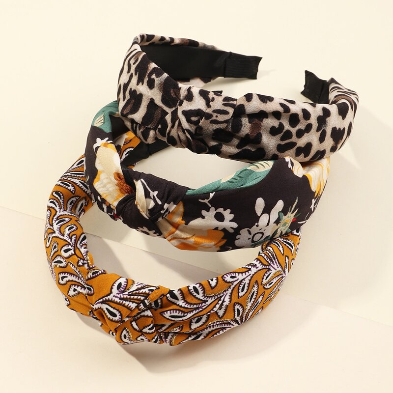 

3pcs Leopard Graphic Knot Headband, Multicolor