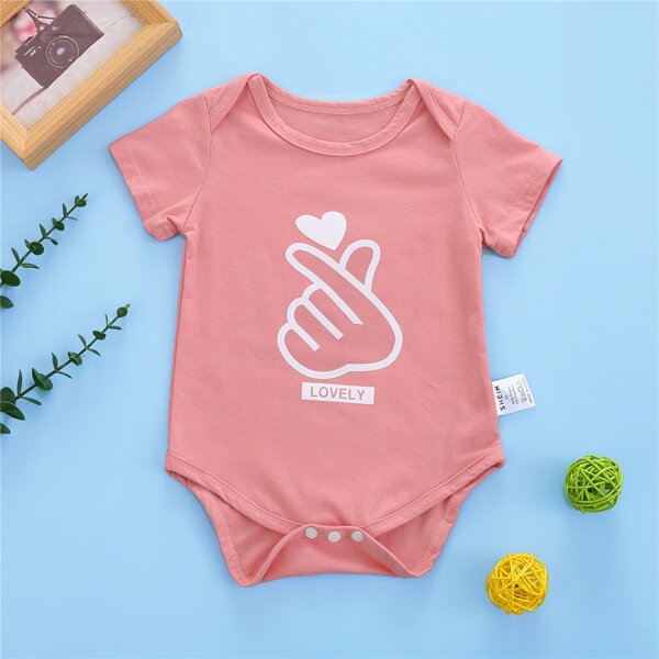

Baby Girl Hand & Heart Print Bodysuit, Pink