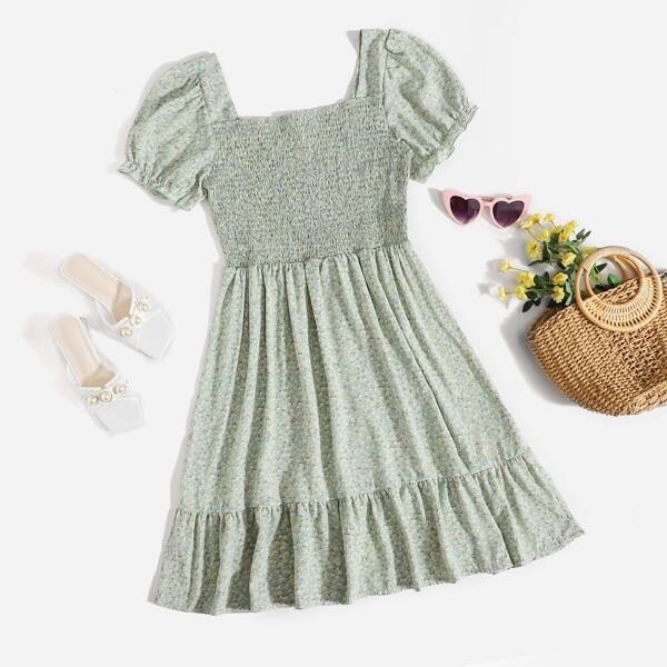 

Plus Ditsy Floral Shirred Bodice Milkmaid Dress, Green