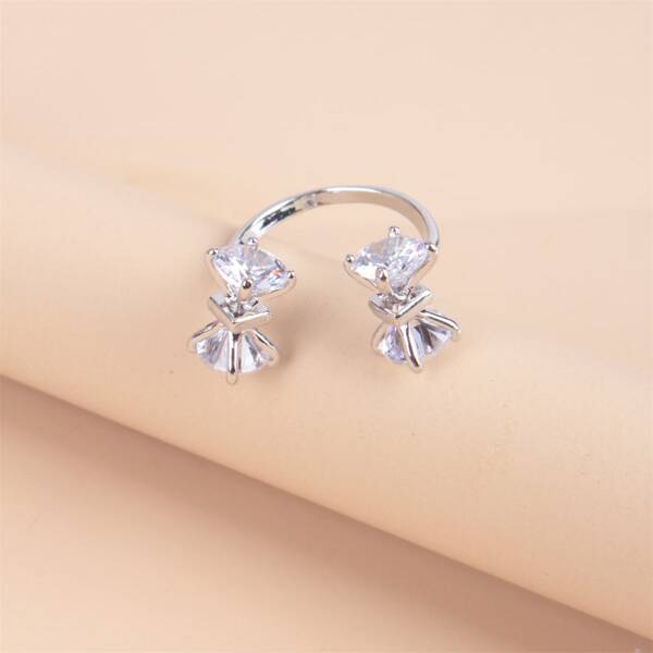 

Zircon Bow Decor Cuff Ring, Silver