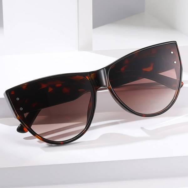 

Tinted Lens Sunglasses