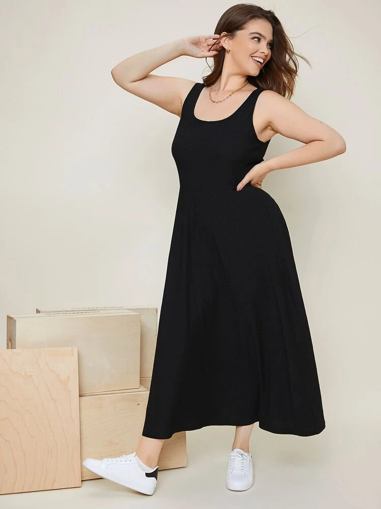 SHEIN EZwear Plus Scoop Neck Solid Tank Dress - Black - View 1