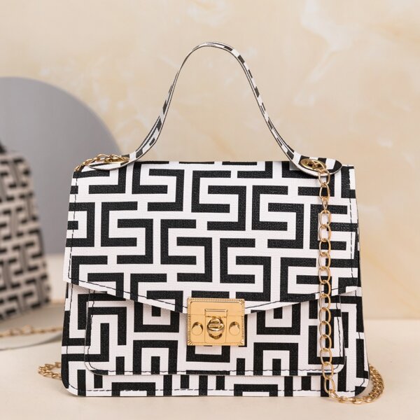 

Graphic Twist Lock Chain Bag, Black and white