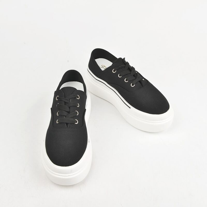 

Minimalist Lace-up Front Sneakers, Black