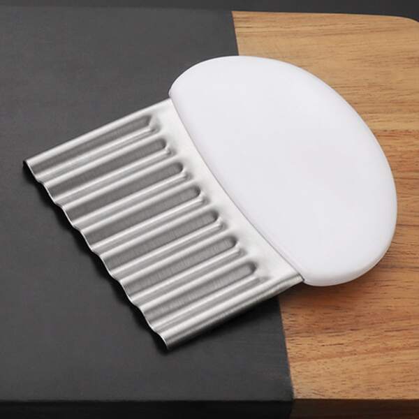 

1pc Wave Potato Cutter, White