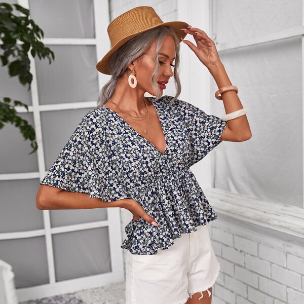 

Butterfly Sleeve Ditsy Floral Peplum Top, Multicolor