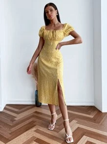 Allover Print Square Neck Ruched Bust Milkmaid Dress - Yellow - View 3