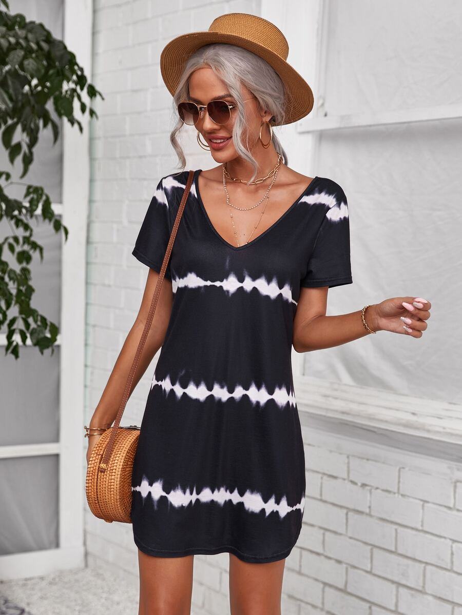 SHEIN V-neck Tie Dye Tee Dress