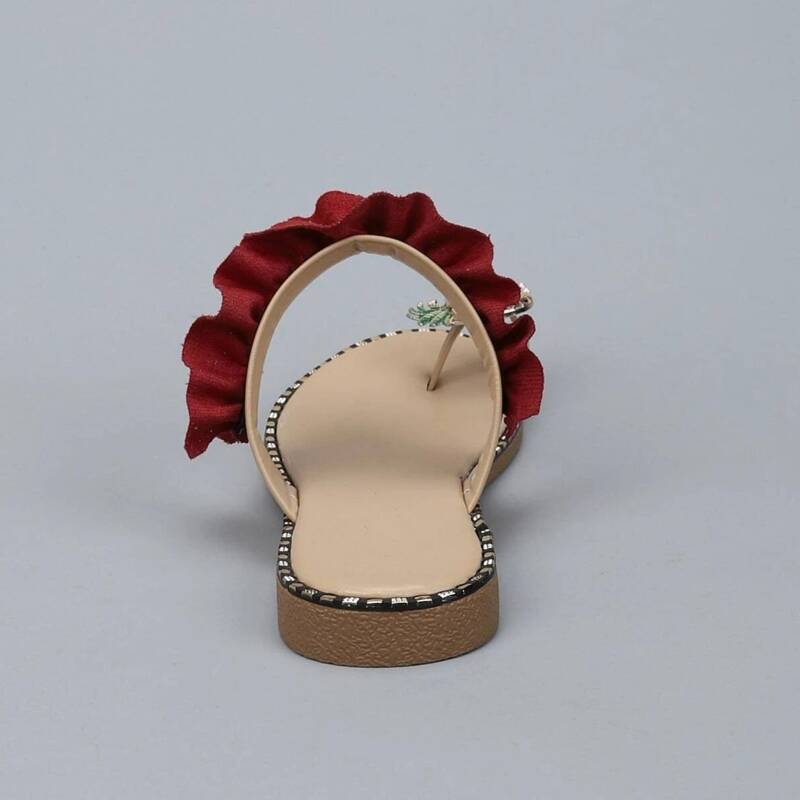 

Faux Pearl & Ruffle Decor Thong Sandals, Red