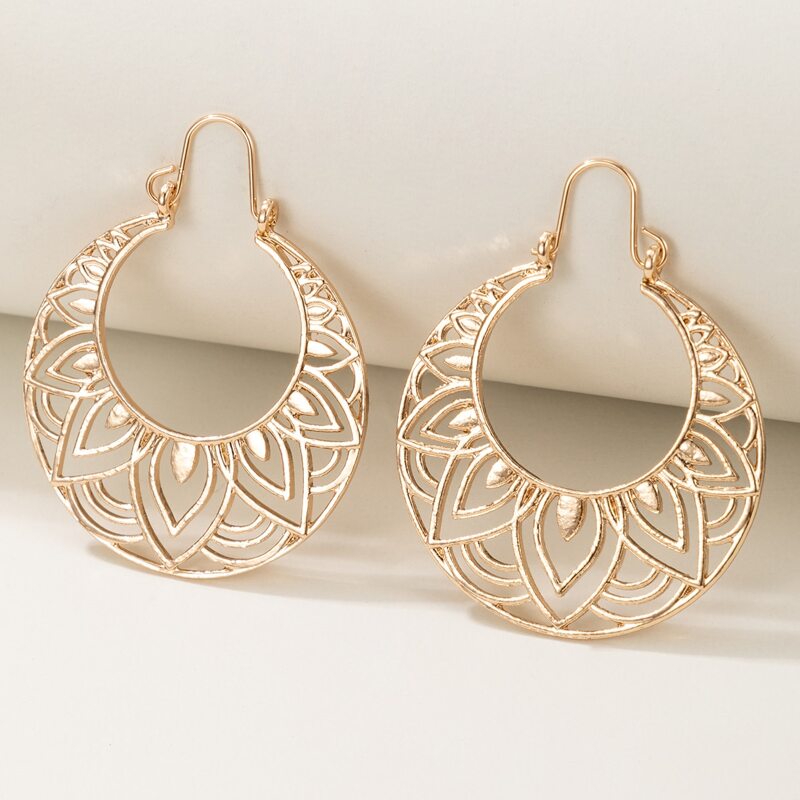 

Hollow Out Hoop Earrings, Gold