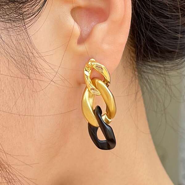 

Chain Drop Earrings, Gold