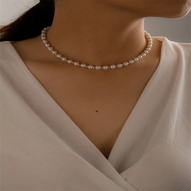 

Faux Pearl Necklace, White