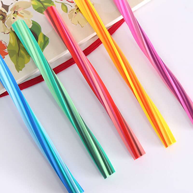 

5pcs Spiral Strap Eraser, Multicolor