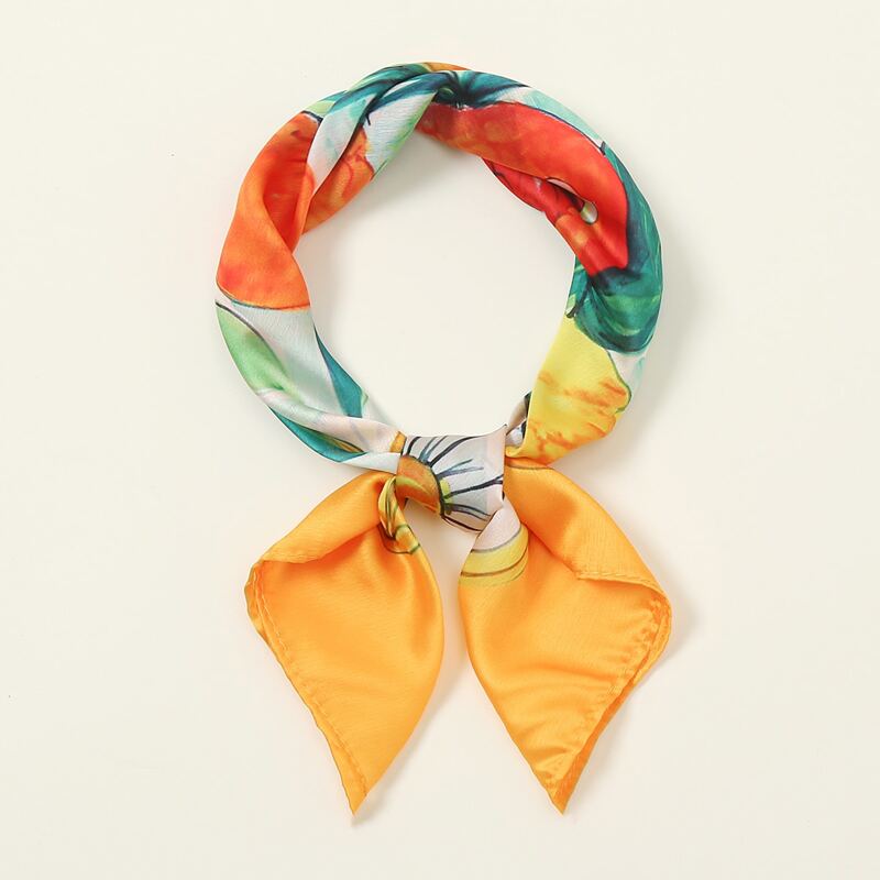 

Fruit Print Bandana, Multicolor