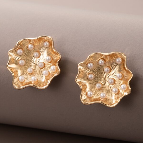

Faux Pearl Decor Alloy Earrings, Gold