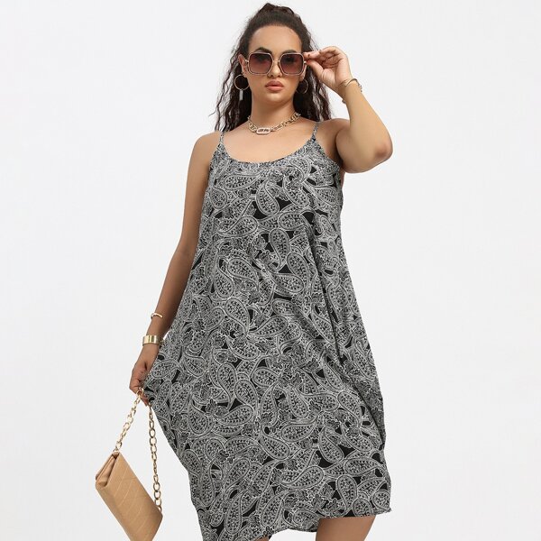 

Plus Paisley Print Slant Pocket Cami Dress, Black