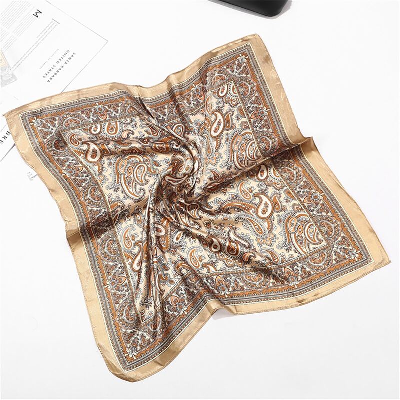 

Paisley Pattern Scarf, Multicolor