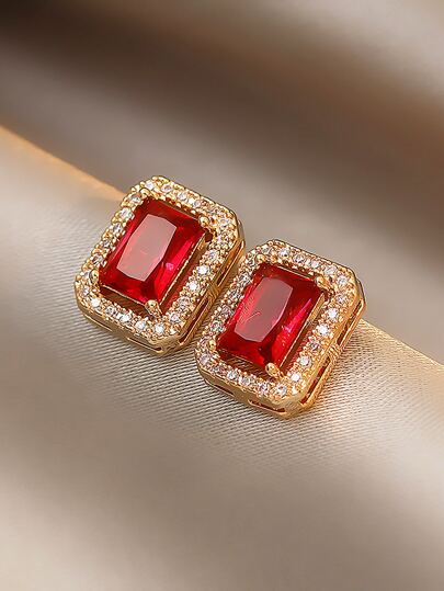 Andkiss أقراط مسمار مزخرف بحجر الراين