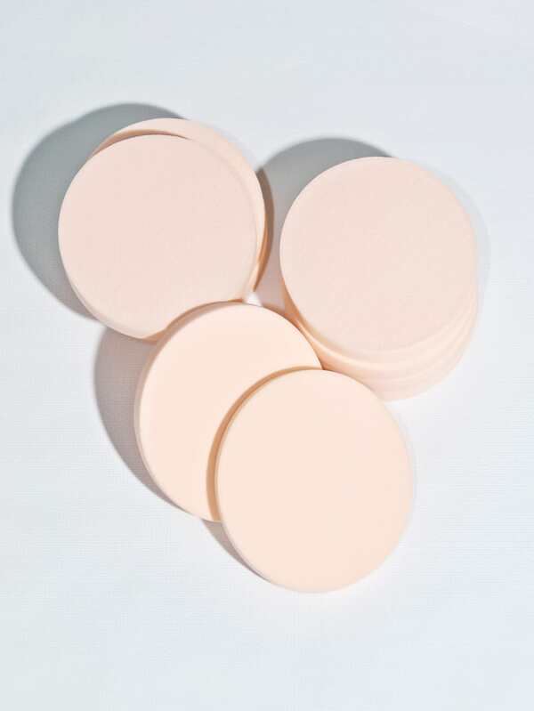 10 Pack Latex Round Flat Puffs (Random Color Shipped) Beauty Sponge For