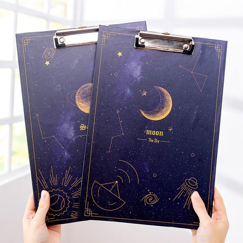 

1pc Galaxy Pattern Random Clipboard, Multicolor
