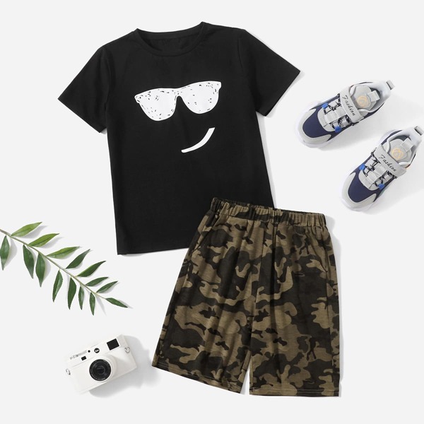 

Boys Cartoon Graphic Top & Camo Shorts Set, Multicolor