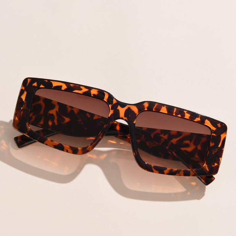 

Square Frame Sunglasses