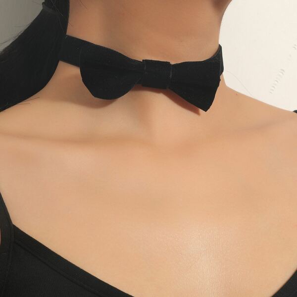 

Bow Decor Choker, Black