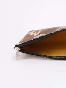 Heart Pattern Makeup Bag - Coffee Brown - View 2
