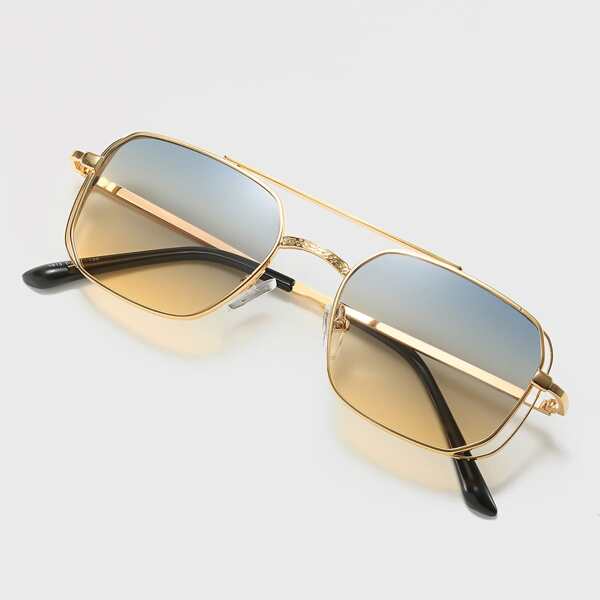 

Metal Frame Tinted Lens Sunglasses