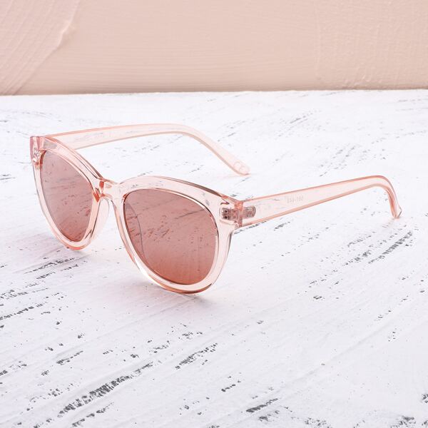 

Round Frame Sunglasses