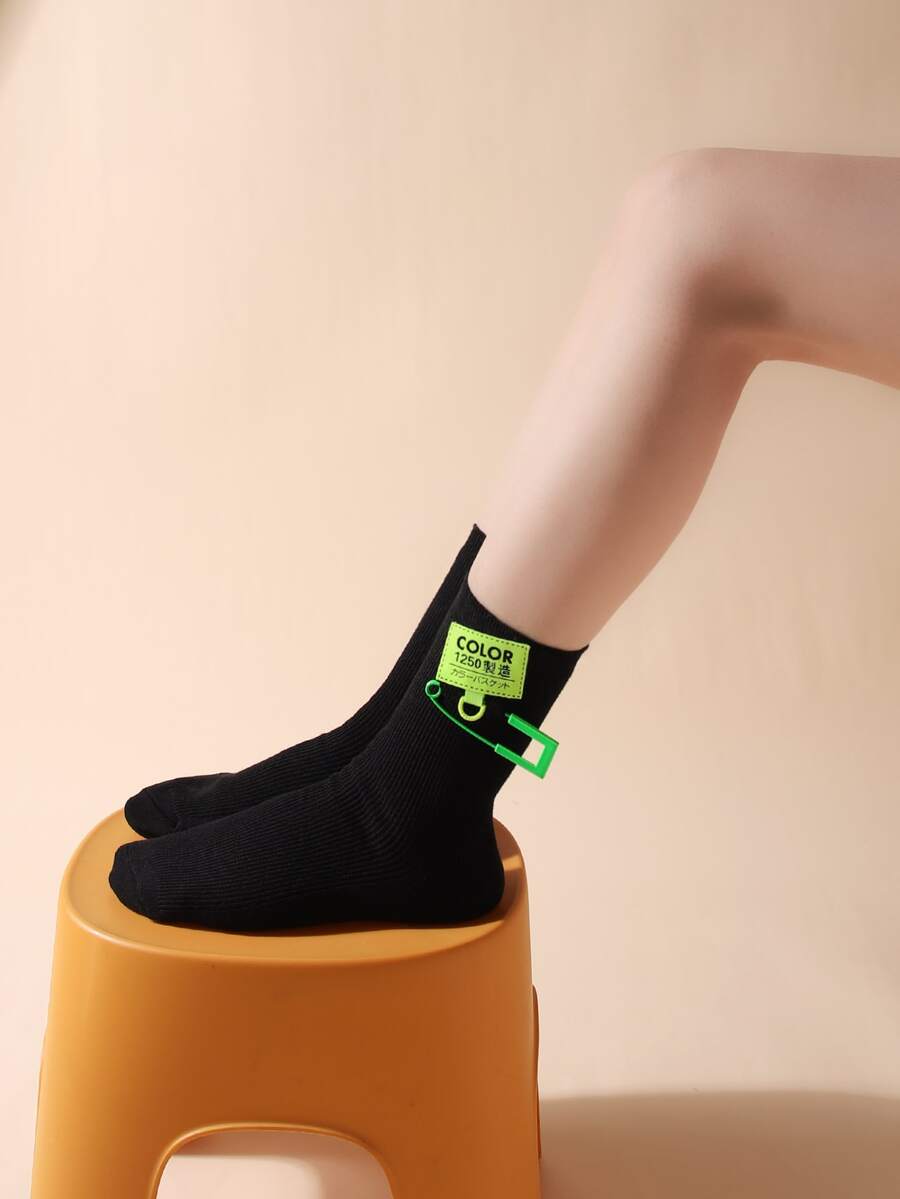 Letter Patched Crew Socks