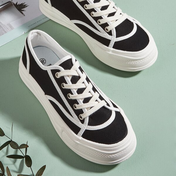 

Contrast Binding Lace-up Front Canvas Shoes, Black