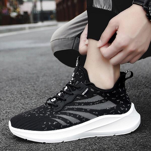 

Men Letter Graphic Lace Up Front Sneakers, Black