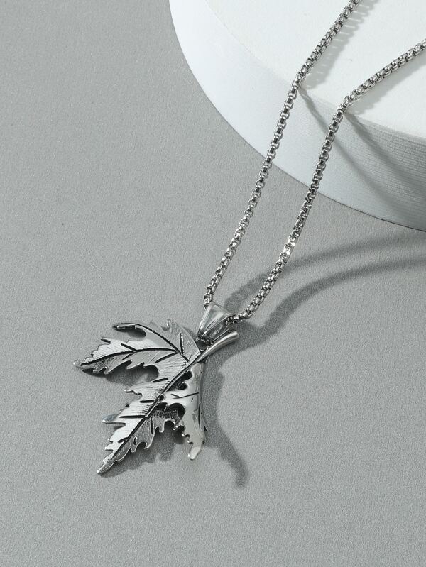 Men Maple Leaf Pendant Necklace Shein Asia - Maple Leaf Pendant Necklace